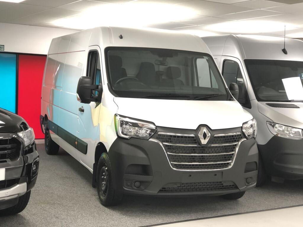 2023 Renault Master Panel Van with 140 miles