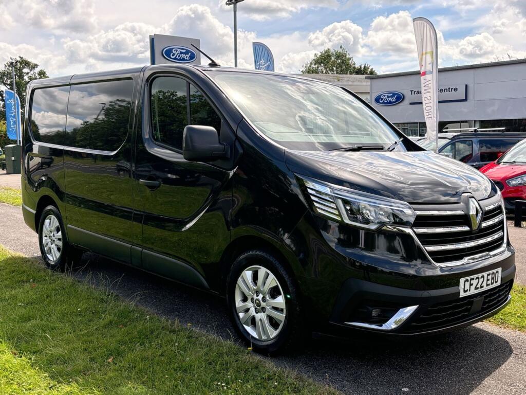 2022 Renault Trafic Panel Van with 20,984 miles