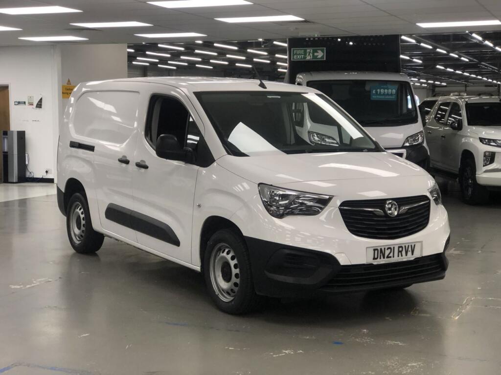 2021 Vauxhall Combo Cargo Panel Van with 22,286 miles