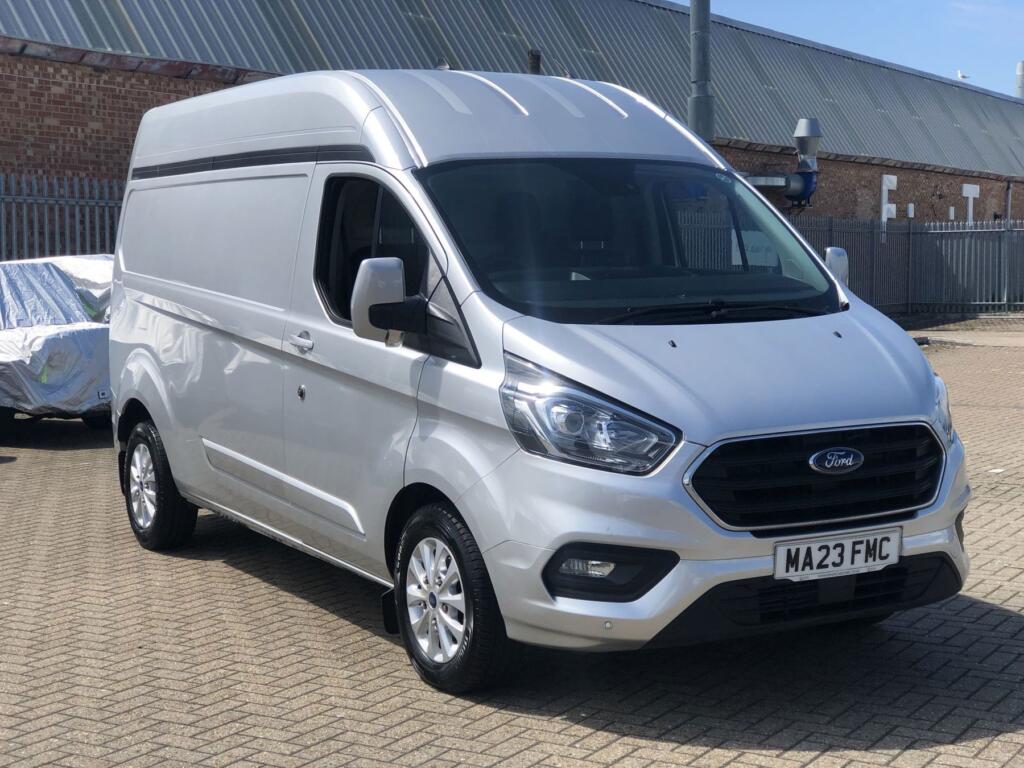 2023 Ford Transit Custom Panel Van with 17,874 miles