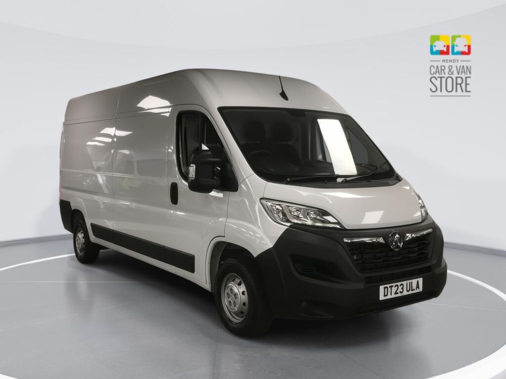 2023 Vauxhall Movano Panel Van with 1,647 miles