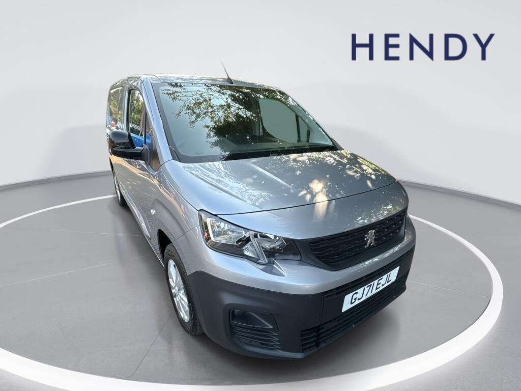 2021 Peugeot Partner Panel Van with 60,646 miles