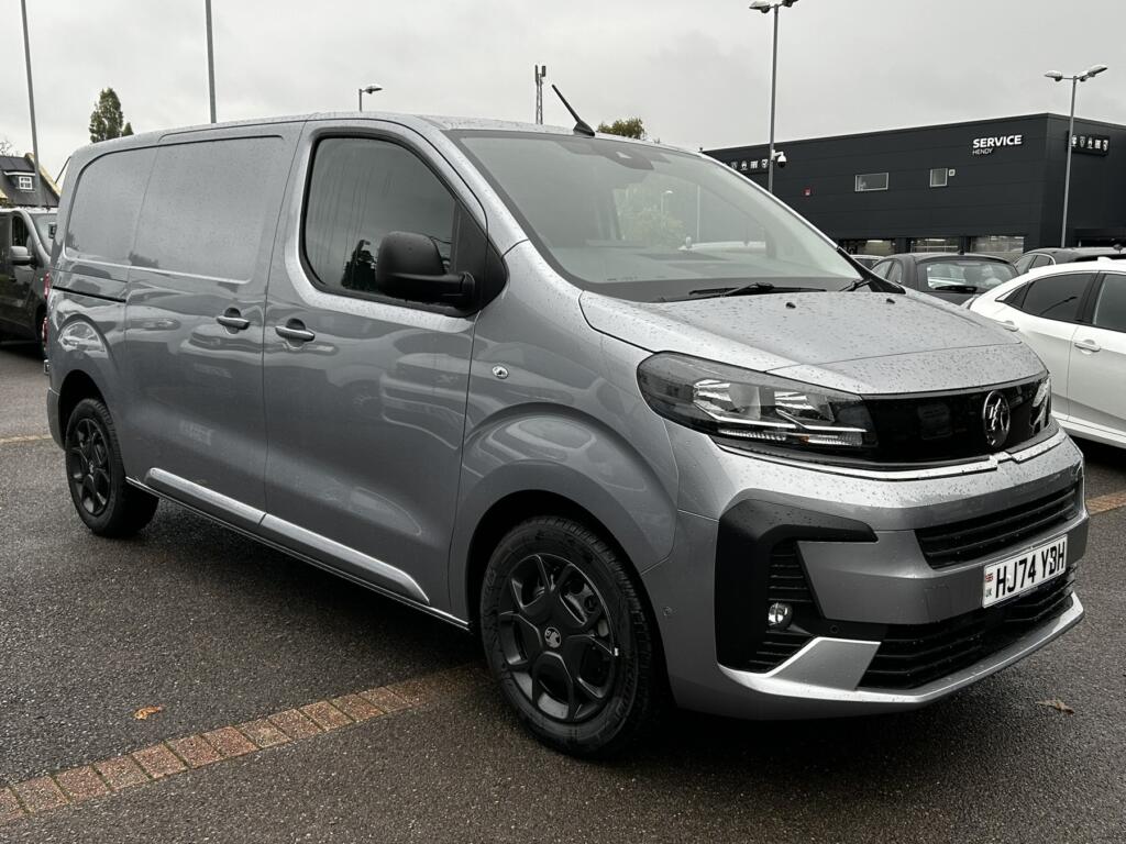 2024 Vauxhall Vivaro Panel Van with 1 miles