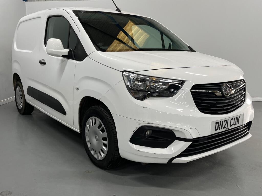 2021 Vauxhall Combo Cargo Van with 36,014 miles