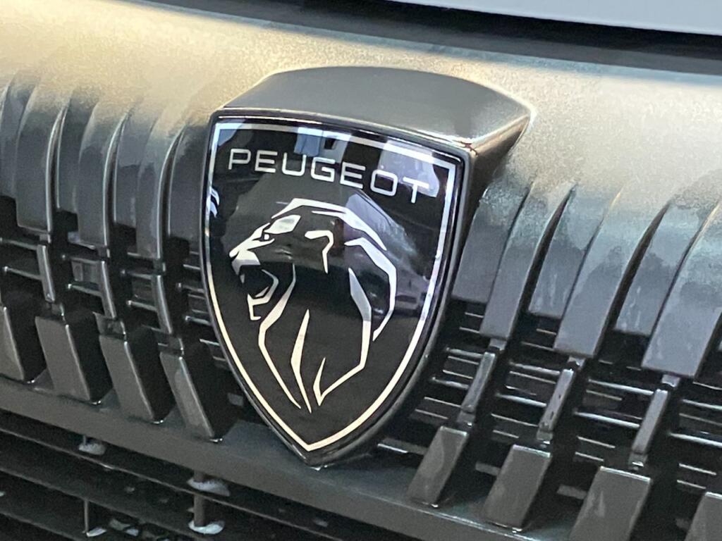 2025 Peugeot Boxer Panel Van with 10 miles