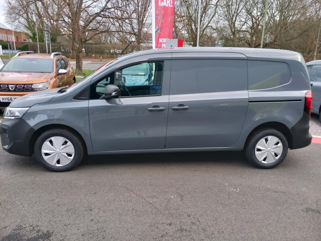 2024 Nissan Townstar Panel Van with 20 miles