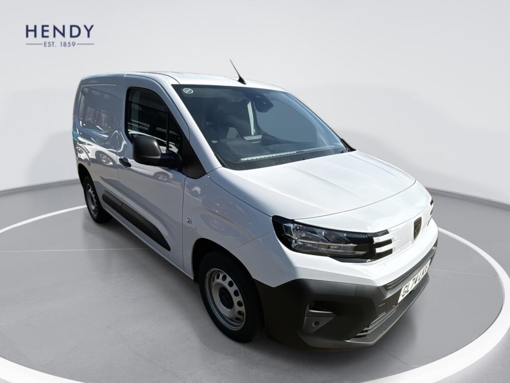 2024 Peugeot Partner Panel Van with 207 miles