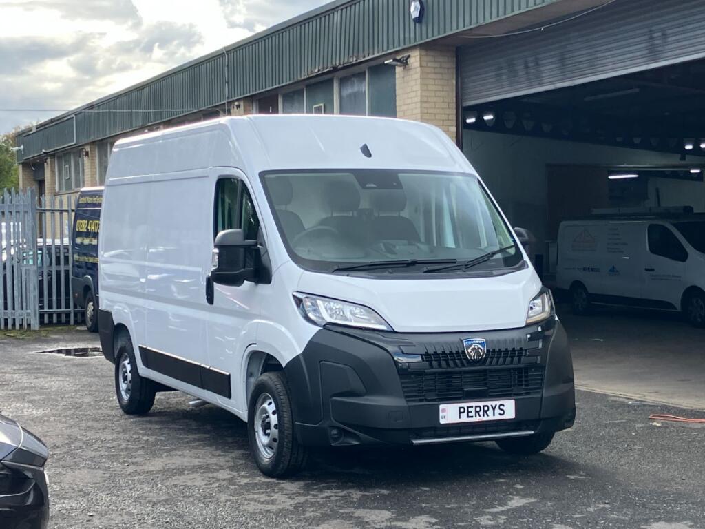 2025 Peugeot Boxer Panel Van with 10 miles