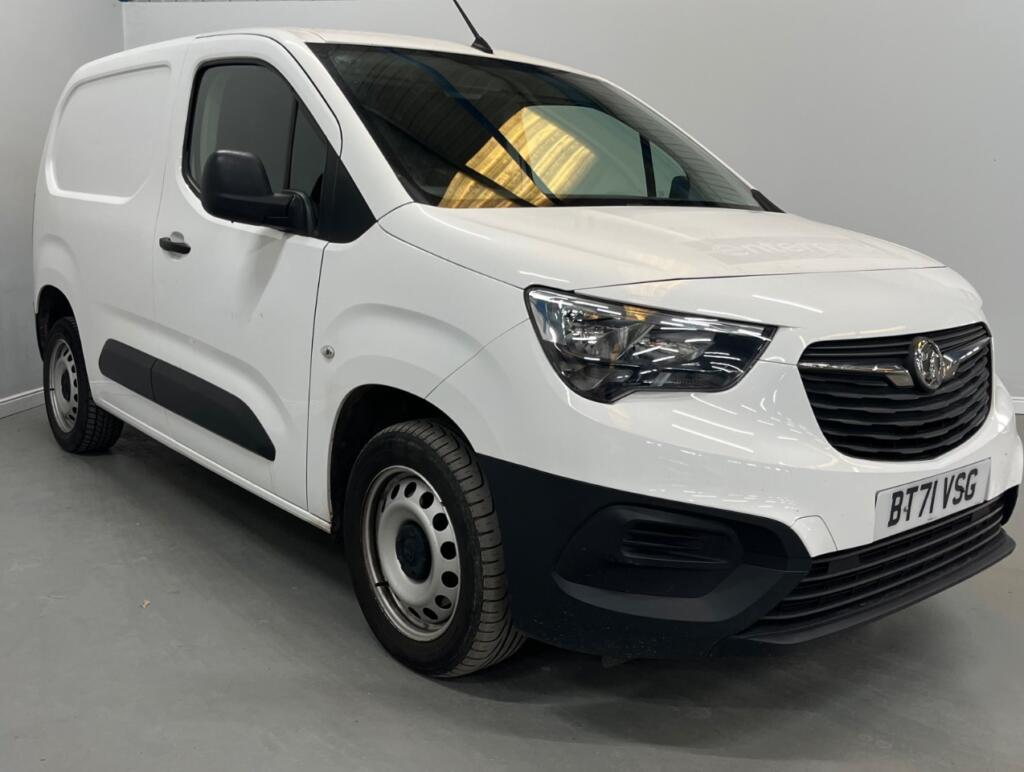 2021 Vauxhall Combo Cargo Van with 50,289 miles