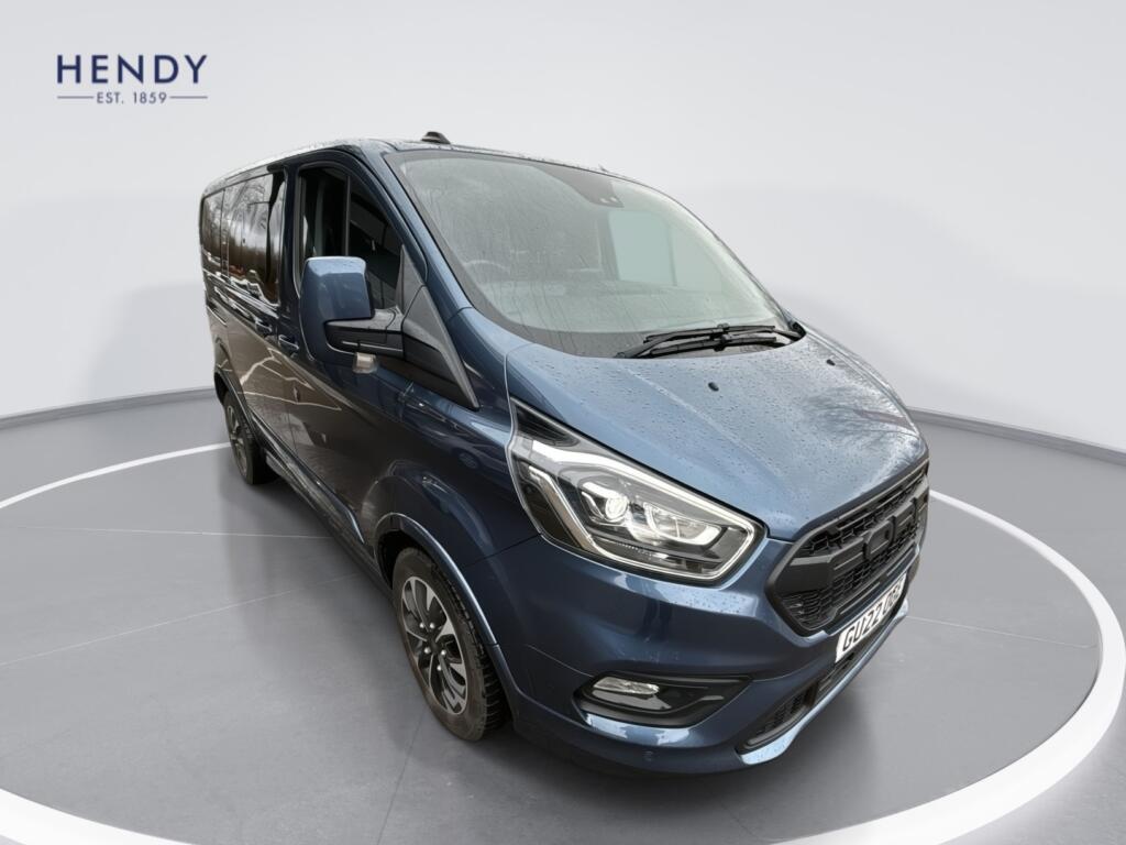 2022 Ford Transit Custom Panel Van with 42,596 miles